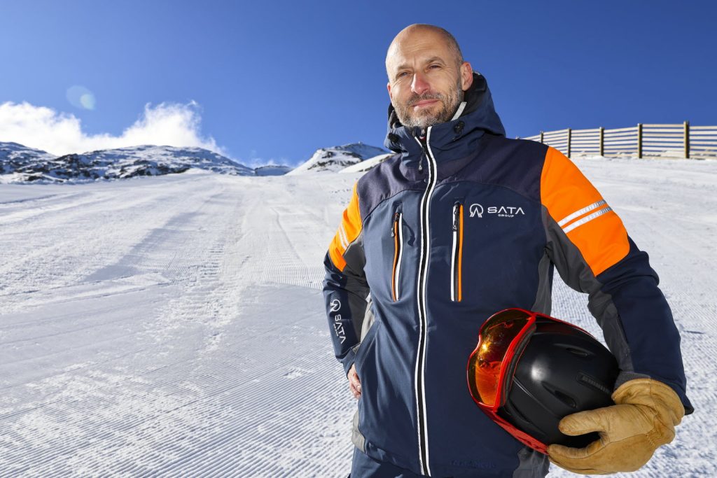 jean-charles-thomas-directeur-de-sata-2-alpes-est-venu-superviser-le-lancement-de-cette-nouvelle-saison-photo-le-dl-stephane-pillaud-1700928915